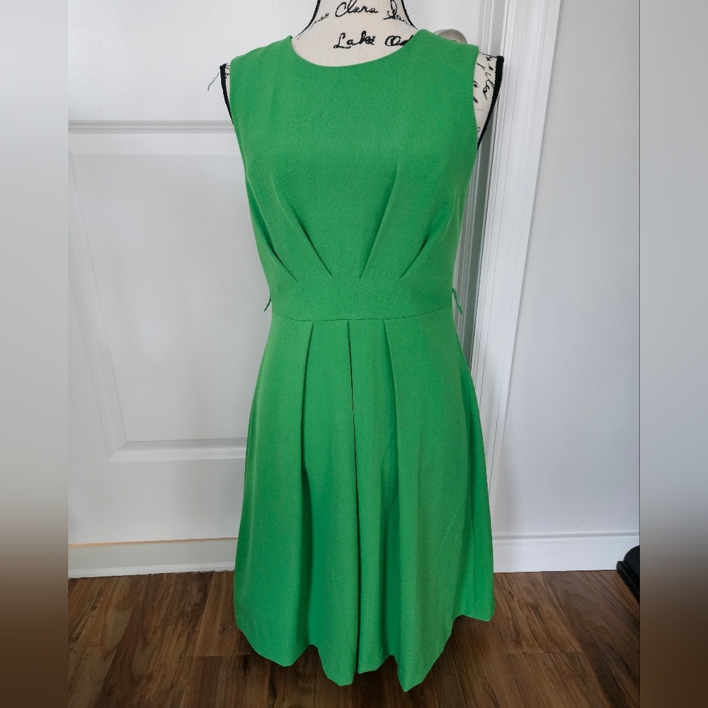 Sharagano Green Pleated Fit and Flare Midi Dress